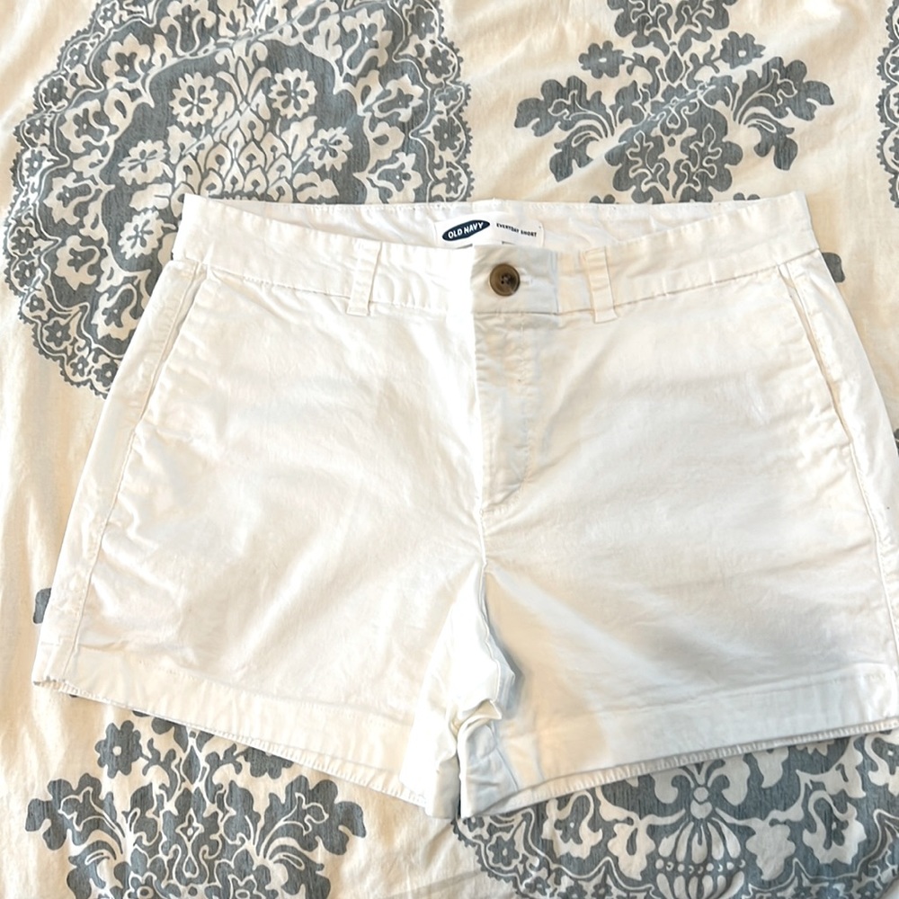 Old Navy Everyday Shorts- White; Size 10